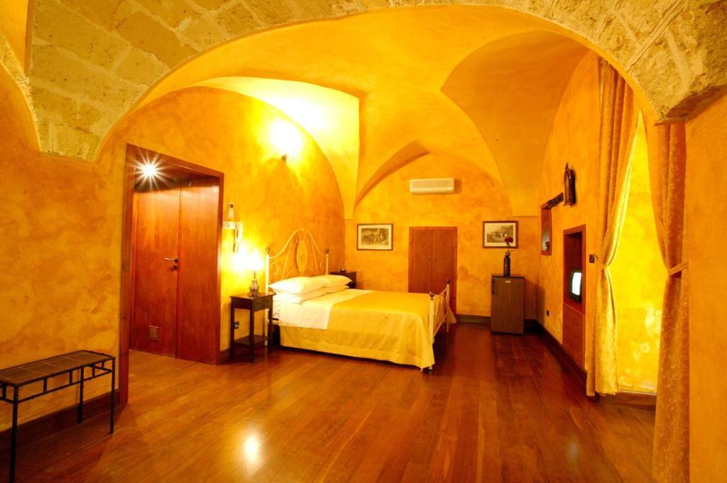 Hotel Nel Centro Storico Galatina Camera foto